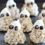 Rice Krispie Treat Ghosts