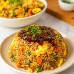 Easy Garlic Fried Rice with Chili Oil in 15 Minutes! Recipe