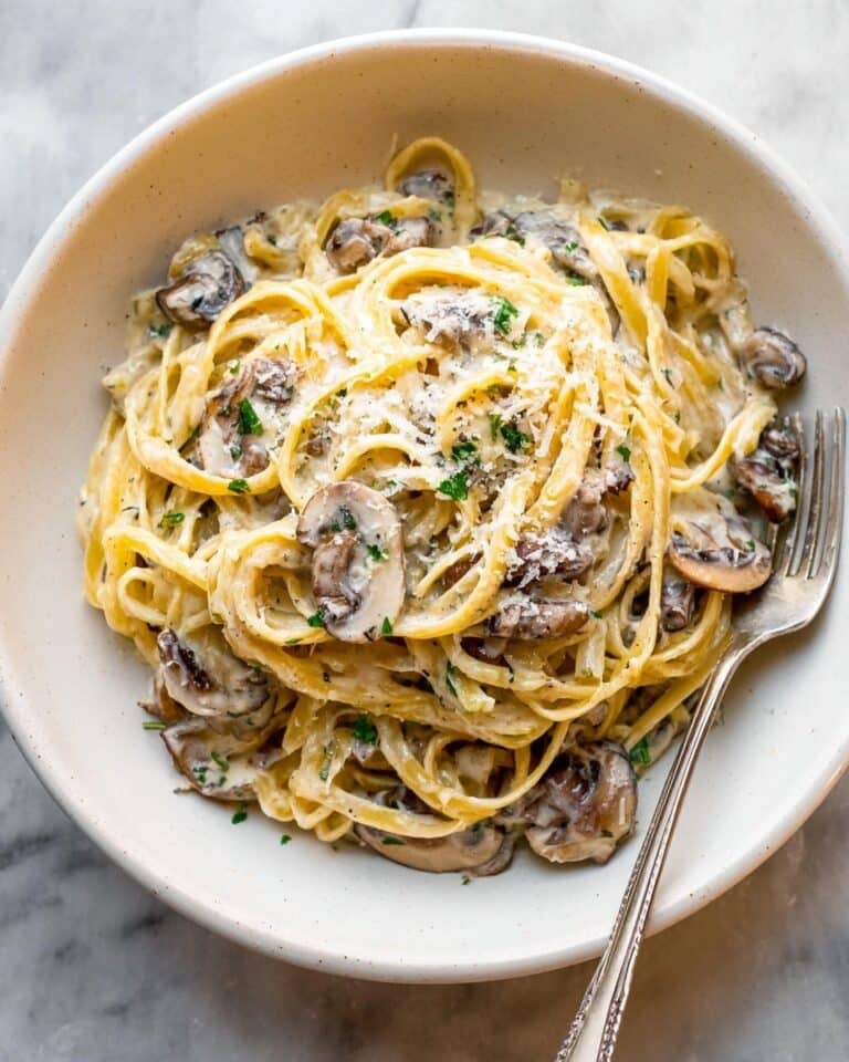 Creamy Mushroom Pasta Recipe