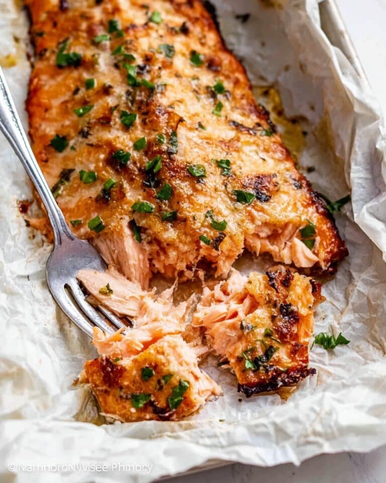 Salmon Marinade with Lemon, Honey, and Parsley Recipe
